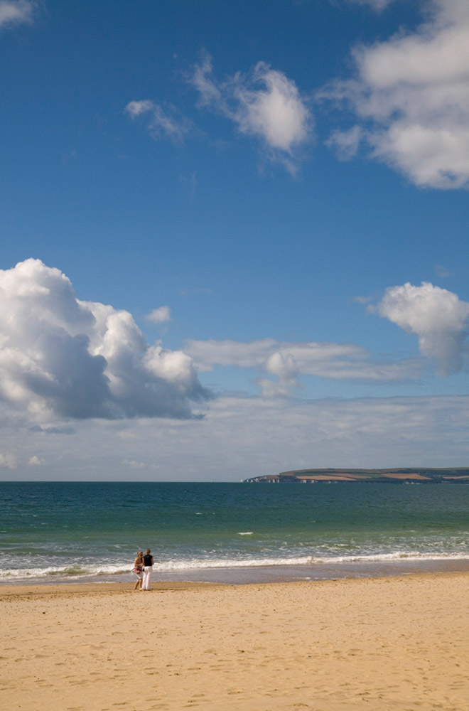 %_tempFileNamebournemouth-beach-25%