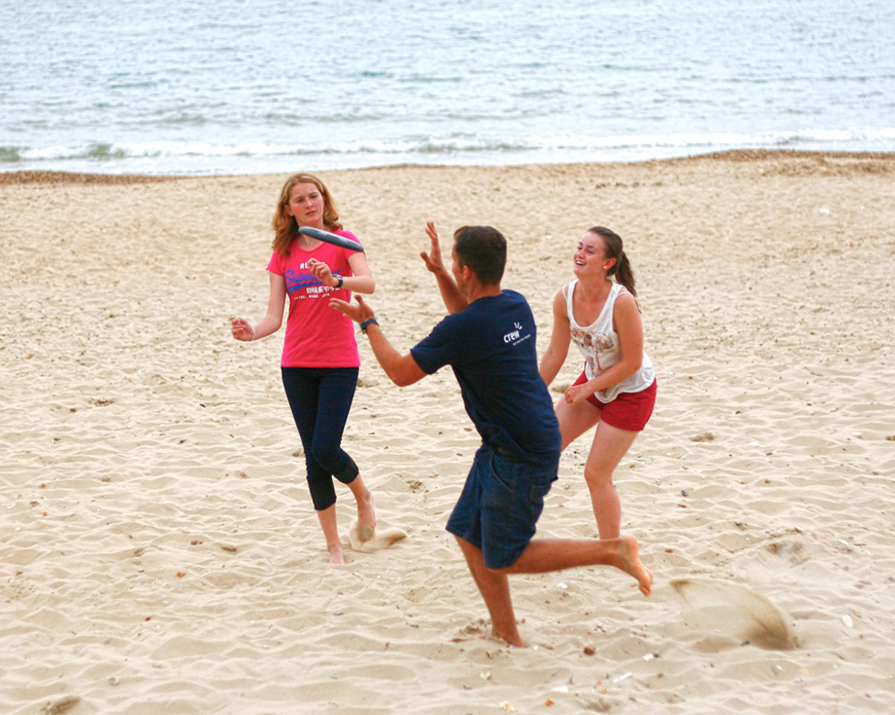 %_tempFileNamebournemouth-students-04%