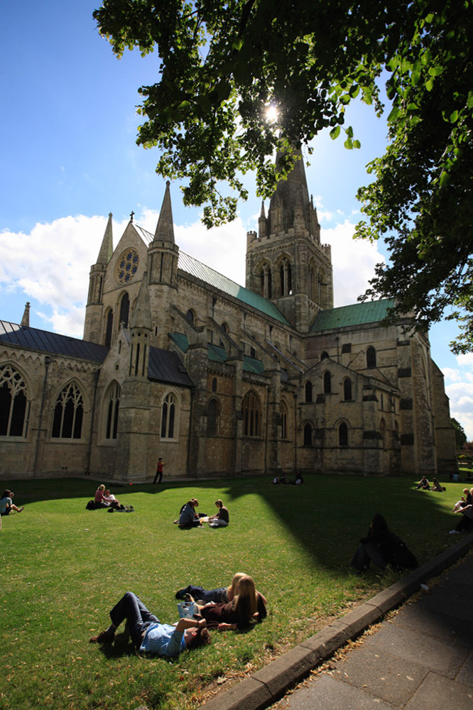 %_tempFileNamechichester-town-cathedral-3%