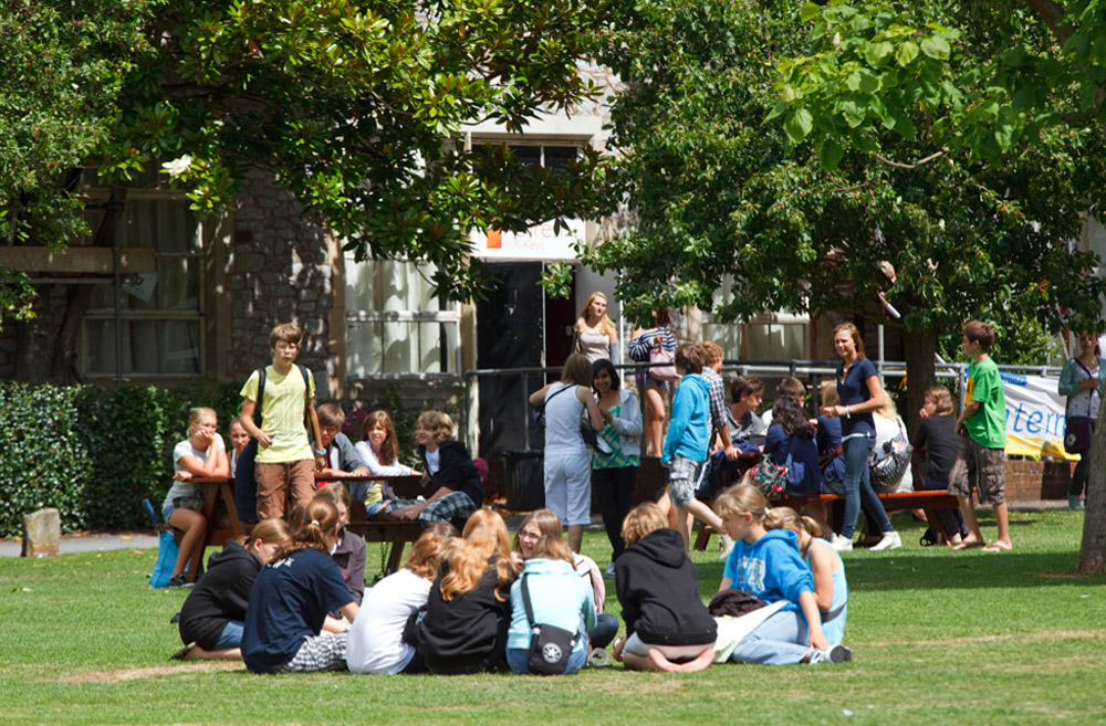 %_tempFileNameexeter-campus-students04%