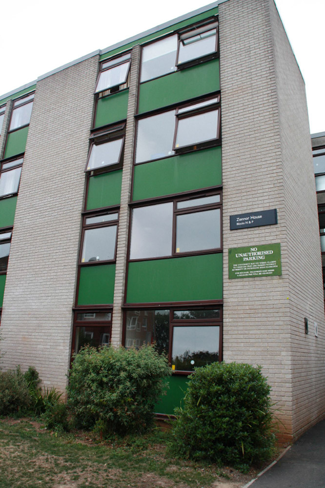 %_tempFileNameexeter-residence-standard-2%