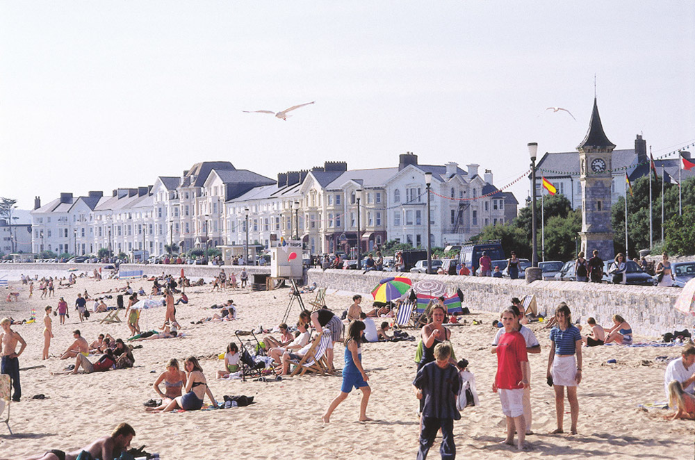 %_tempFileNameexmouth-beach-3%