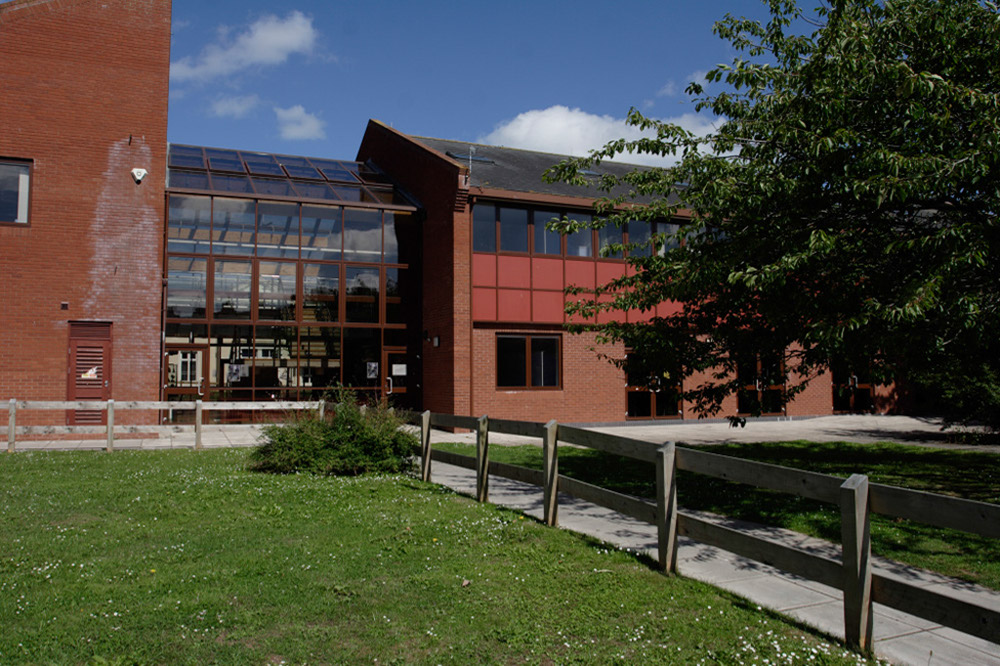 %_tempFileNameexmouth-community-college-1%