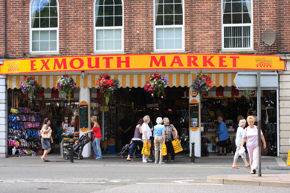 %_tempFileNameexmouth-town-7%
