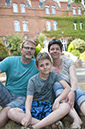 %_tempFileNamefamily-17%