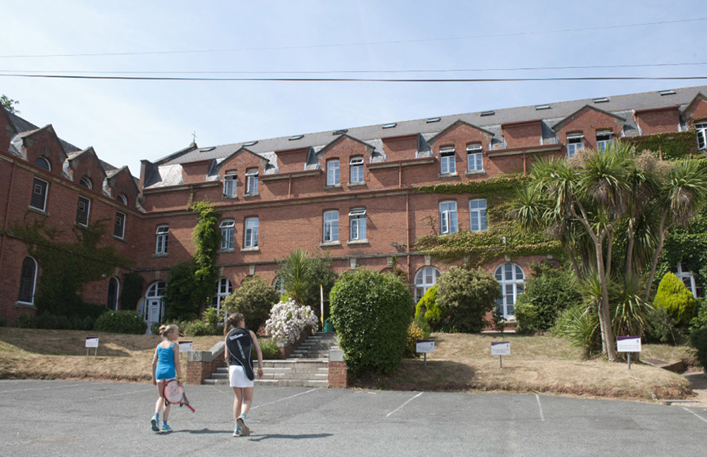 %_tempFileNameteignmouth-campus-12%