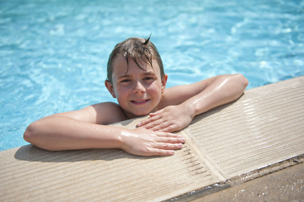 %_tempFileNameteignmouth-campus-pool-2%
