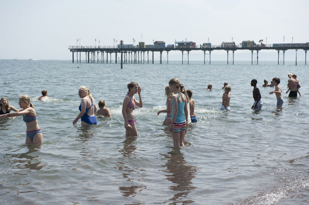 %_tempFileNameteignmouth-town-beach-08%