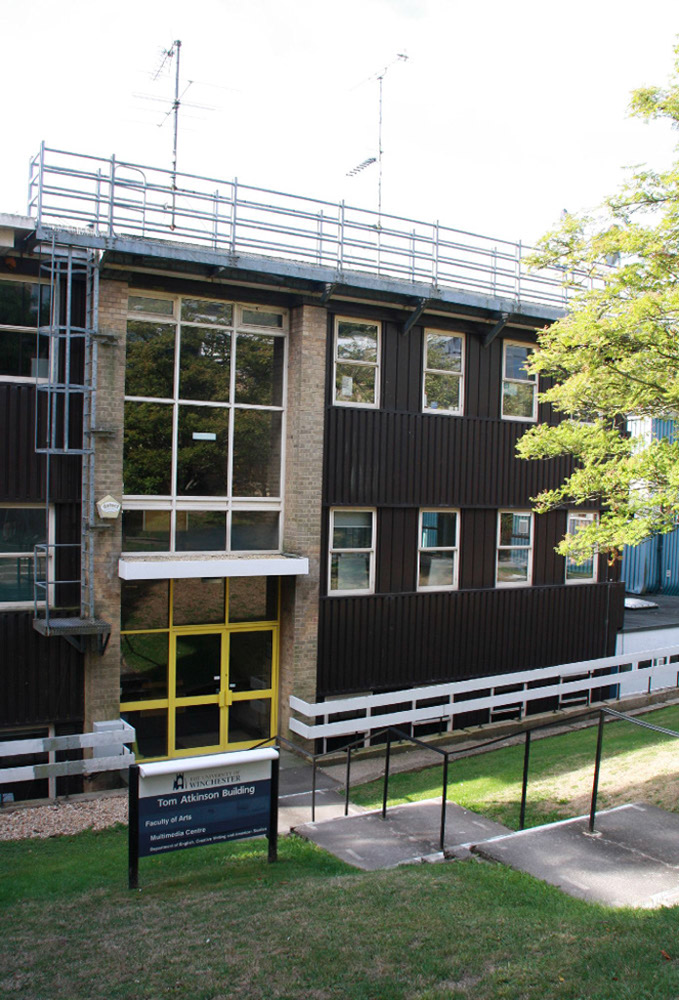 %_tempFileNamewinchester-school-building-01%