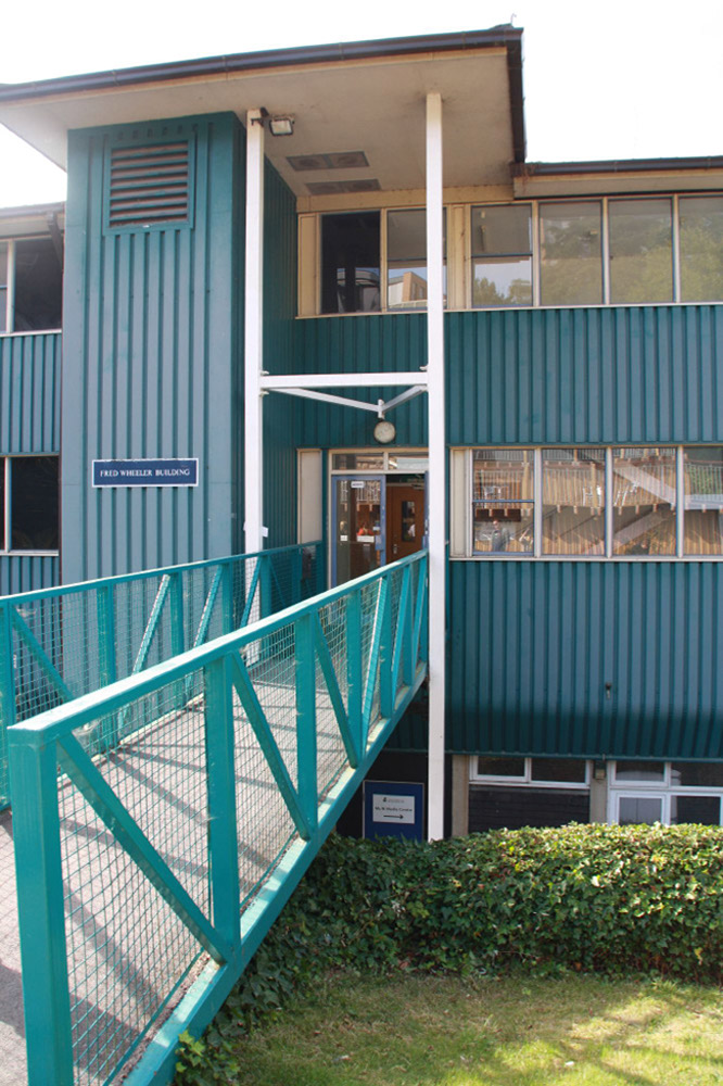 %_tempFileNamewinchester-school-building-2%