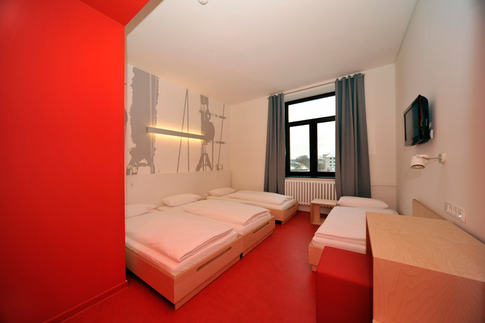 %_tempFileNamebremerhaven-havenhostel-bedroom-2%