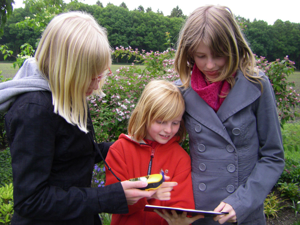%_tempFileNamebremerhaven-students-geocaching%