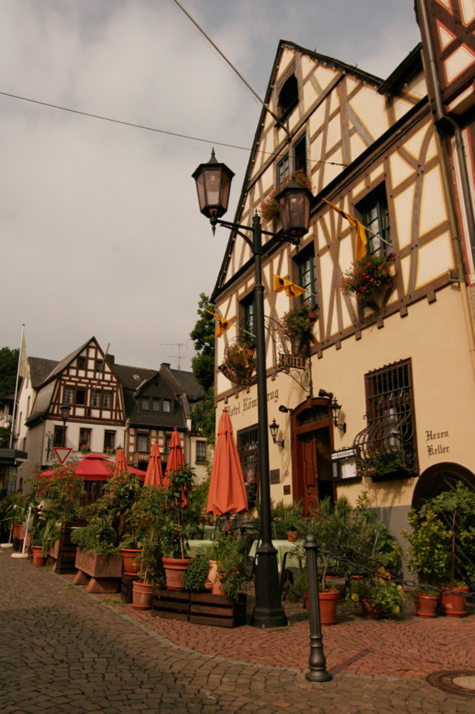 %_tempFileNameoberwesel-town-2%