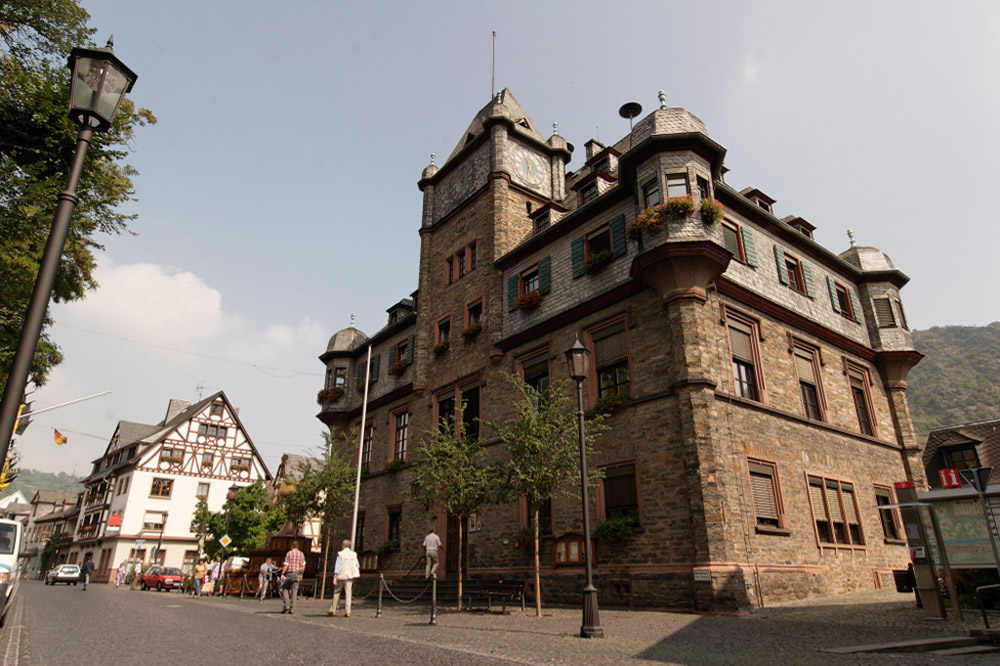 %_tempFileNameoberwesel-town-4%