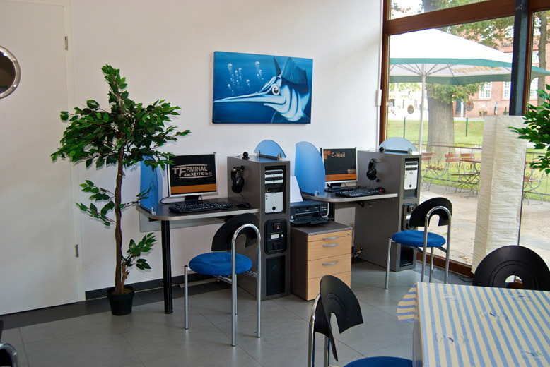%_tempFileNamestralsund-residence-internet%