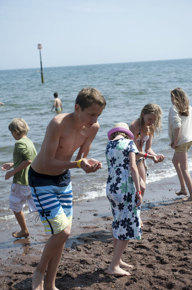 %_tempFileNameteignmouth-beach15%