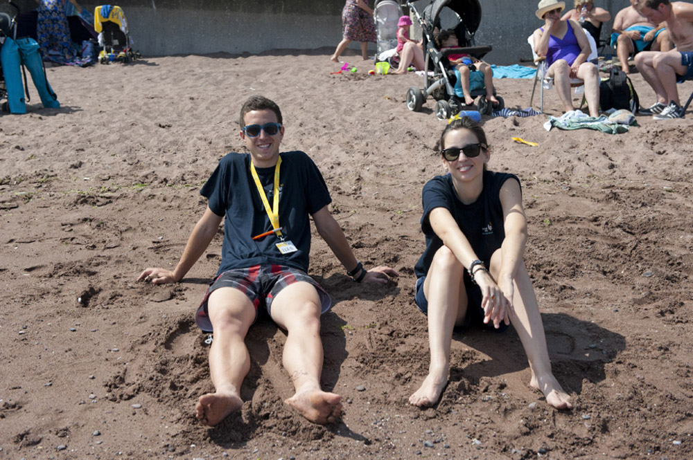 %_tempFileNameteignmouth-beach22%