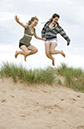 %_tempFileName2_jumping_girls%