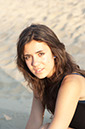 %_tempFileNamegirl-beach1%