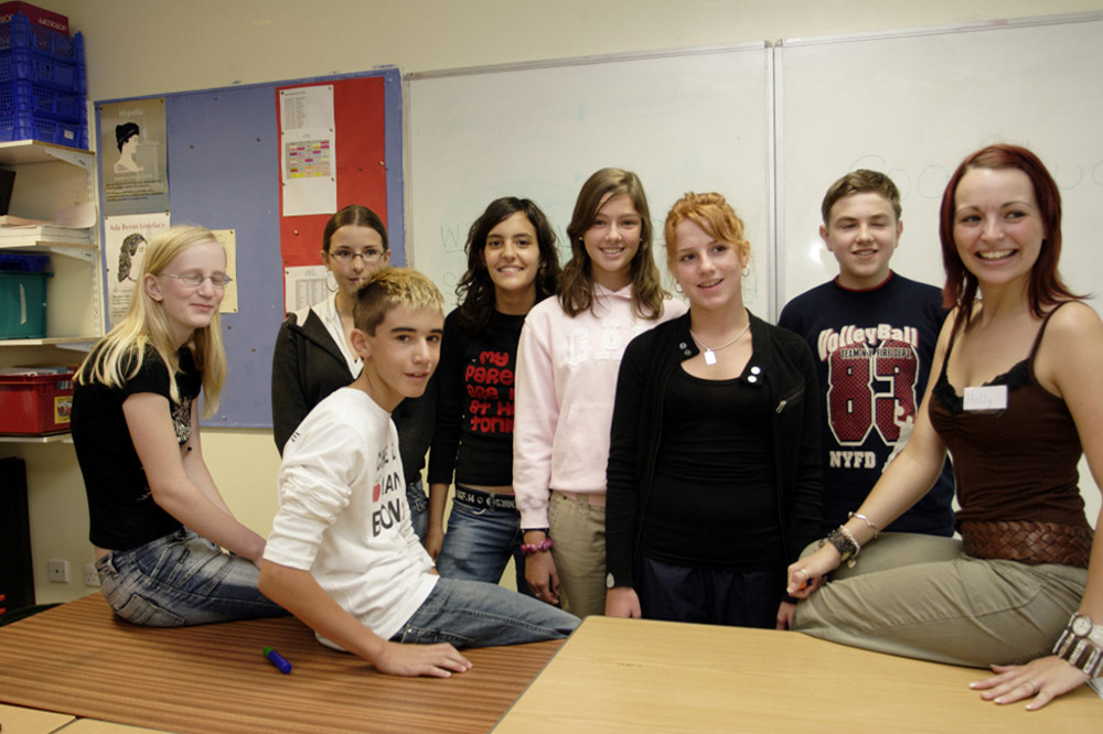 %_tempFileNameclass-photo_2%