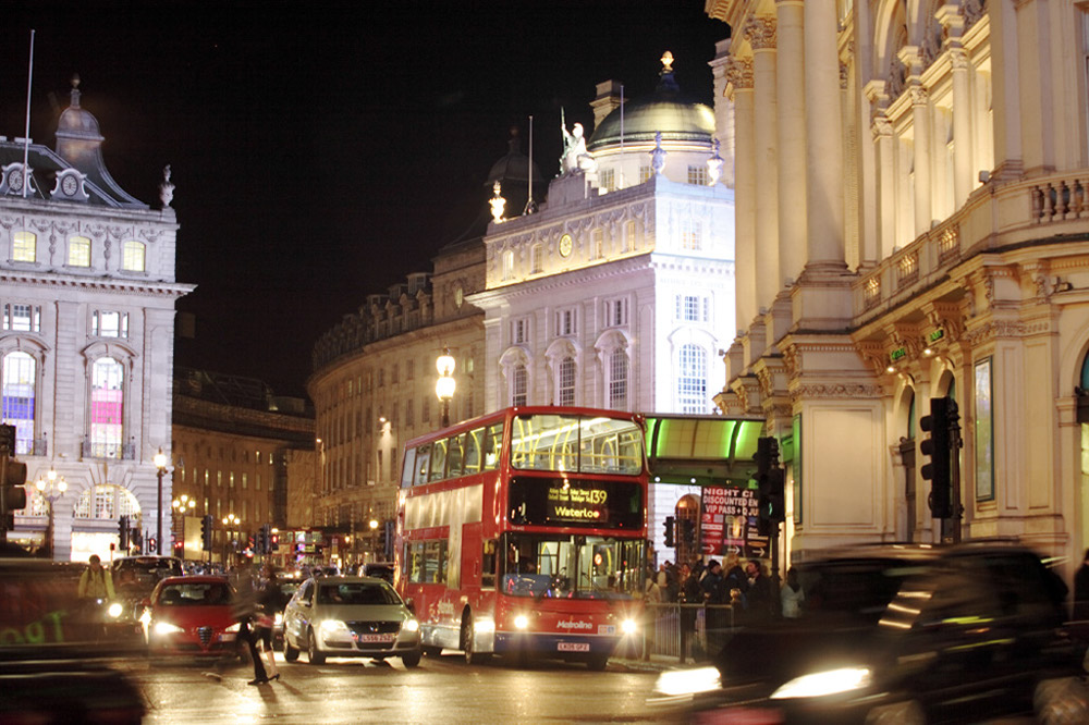 %_tempFileNamelondon-centre-4%
