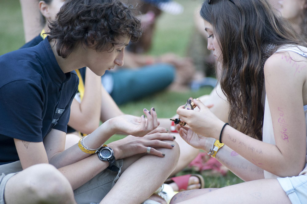 %_tempFileNameboy-gets-nail-painted%