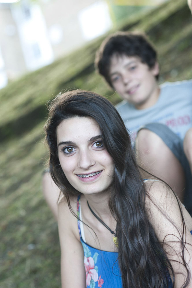 %_tempFileNamestudents-smiling%