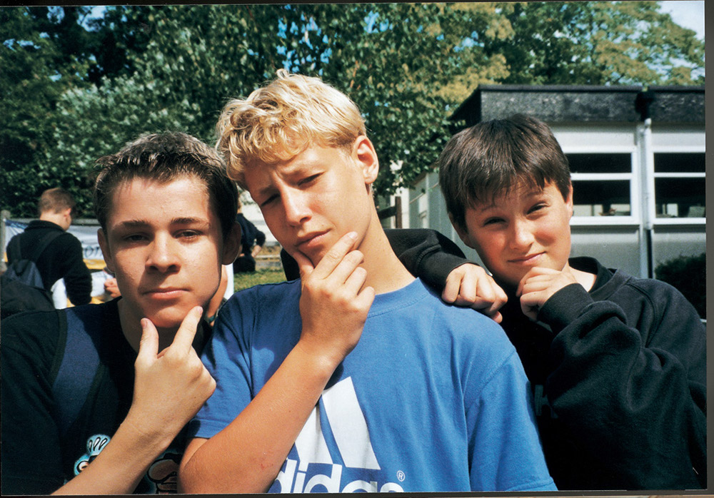 %_tempFileNamethree-cool-guys%