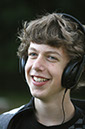 %_tempFileNameboy-with-headphone-3%