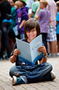 %_tempFileNamedark-haired-boy-with-ip-folder-4%