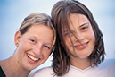 %_tempFileNamesmiling-girls%