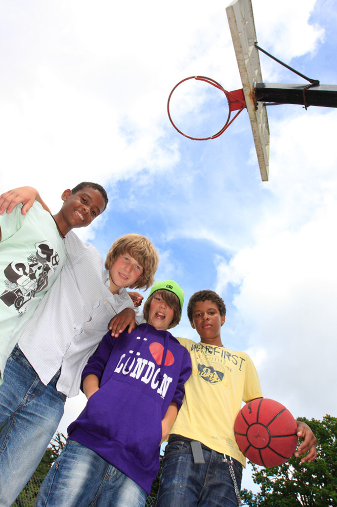 %_tempFileNamefour-basketball-heroes-1%
