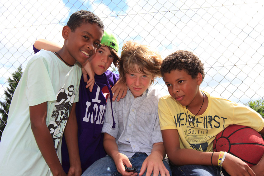 %_tempFileNamefour-boys-with-basketball-6%