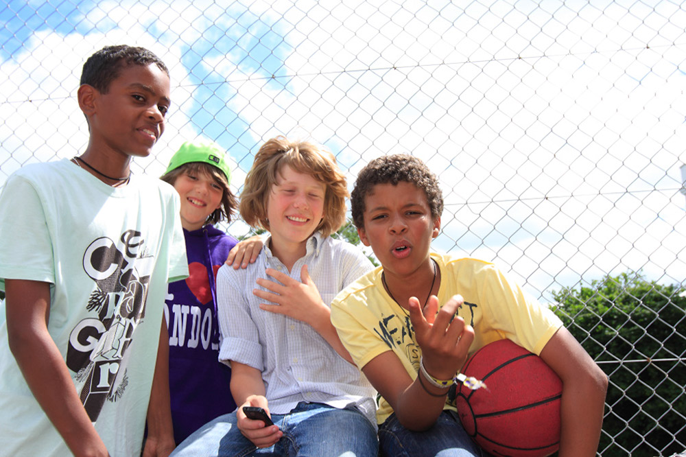 %_tempFileNamefour-boys-with-basketball-7%