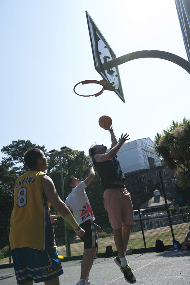 %_tempFileNameplaying-basketball-6%