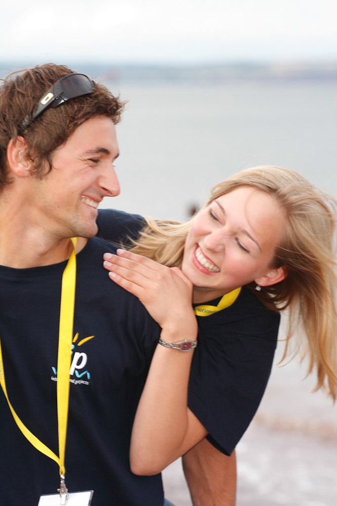 %_tempFileNametwo-ip-teamer-beach-15%