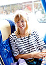 %_tempFileNamegirl-in-bus%