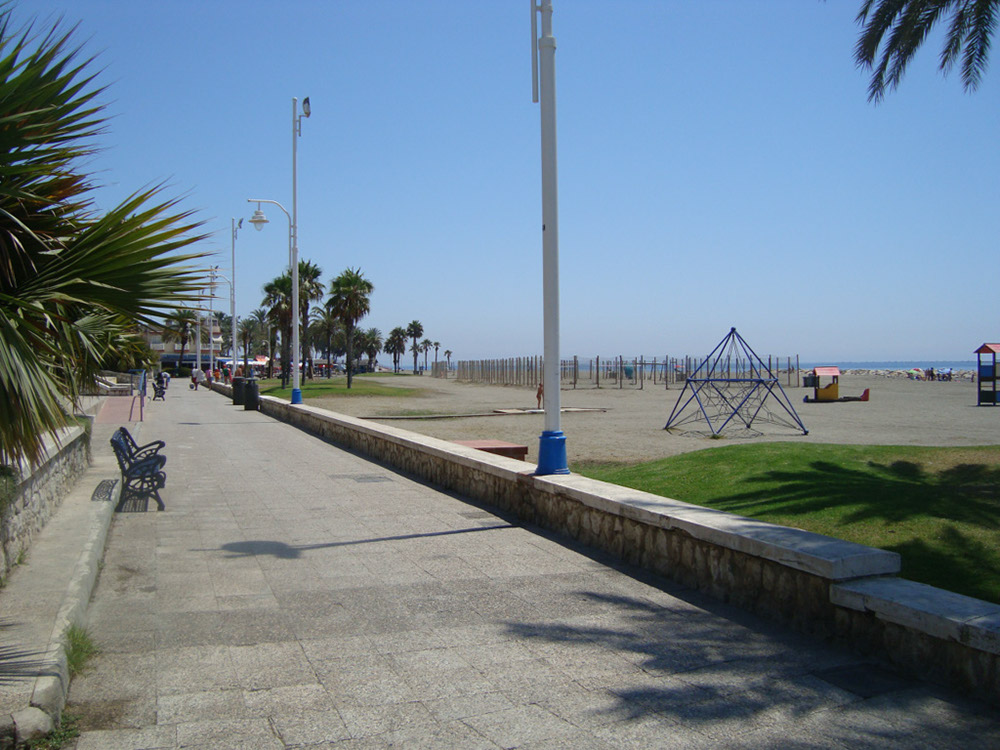 %_tempFileNamemalaga-beach-07%