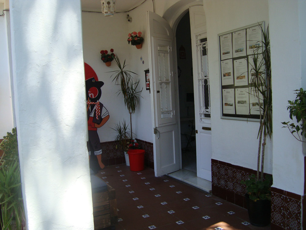 %_tempFileNamemalaga-school-05%